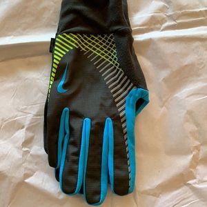 Brand new active wear